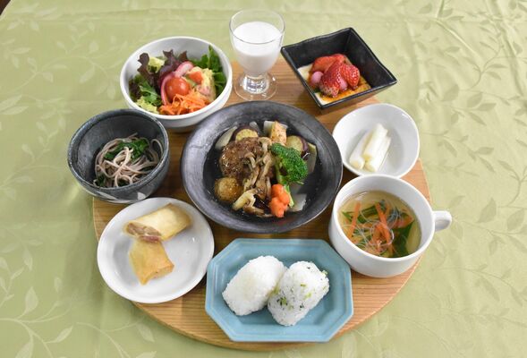 なすとらんの「なすべん」