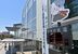佐野駅前交流プラザに設置され、初日から「39度」が表示された温度計＝30日午後２時10分、佐野市若松町