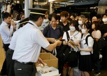 ＬＲＴ利用者500万人突破　開業から384日目　宇都宮で記念イベント
