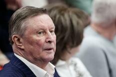 プーチン大統領の最側近が辞任