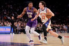 レーカーズは６位に後退