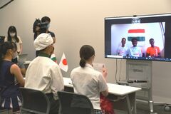 ハンガリー選手団が練習公開