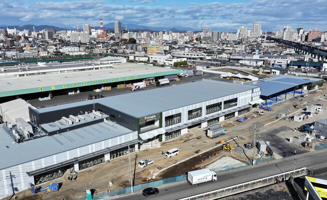 にぎわいエリアの整備が進む宇都宮市中央卸売市場=10日午前11時5分、宇都宮市簗瀬町、ドローンから、永嶌理絵撮影