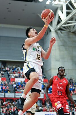チーム最多13得点の活躍を見せたブレックスの高島＝富山市総合体育館（ブレックス提供）