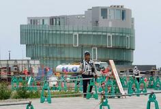 万博チェコ館「早く解体着手を」