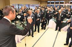 各界代表ら113人 新年の門出祝う