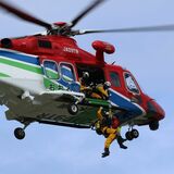県消防航空隊が訓練公開　芳賀