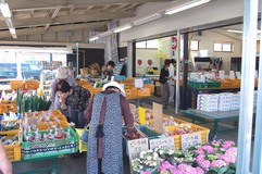 奈佐原直売所（ＪＡかみつが）　高い品質を誇る　鹿沼のブランド
