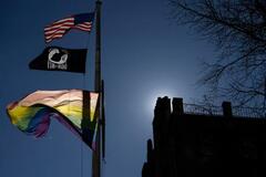 ＮＹのＬＧＢＴ旗掲揚継続