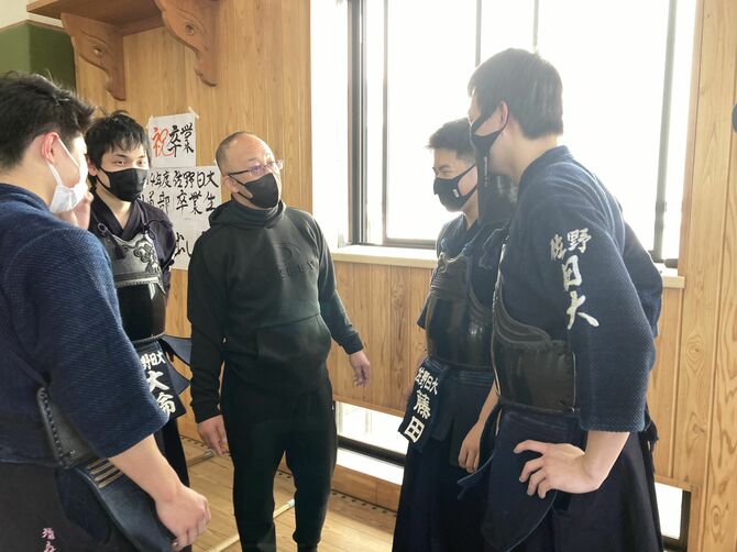 課題を与えて考えさせ、部員の自主性を重んじているという大関 利治(おおぜき・としはる)監督