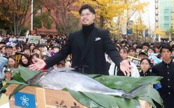 阪神・佐藤輝明に「近大マグロ」