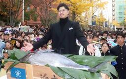 阪神・佐藤輝明に「近大マグロ」