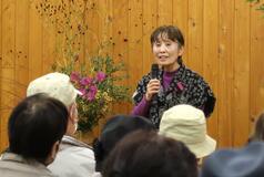 晴れの大舞台 会員が語り披露