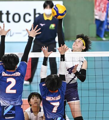 １年生ながら活躍した国学栃木の長谷川＝東京体育館、森田大地撮影