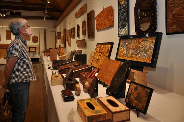 力作がそろった生徒作品展