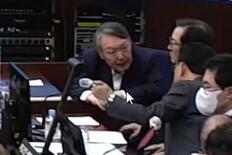 韓国、前大統領に「死刑」求刑