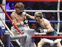 フライ級桑原 打ち合い屈す