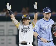 ソフトバンク中村、代打で大仕事
