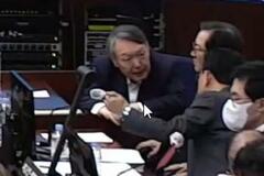 韓国、前大統領に「死刑」求刑