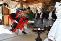 日光の生岡神社で子供強飯式
