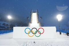 日本は男子ビッグエア勢が先陣