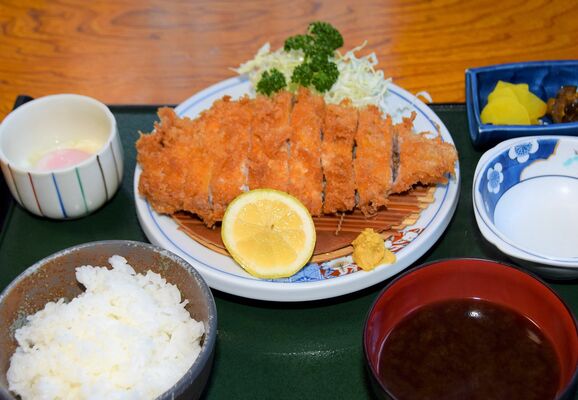 ロースかつ定食