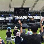栃木でフェス「なつこい」　４年ぶり、野外ライブ満喫