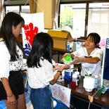 佐野高２年生が「駄菓子屋」開設　高齢者と子どもの交流の場に　かき氷や紙…