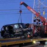 特急電車と軽ワゴンが衝突　東武伊勢崎線、足利の踏切で