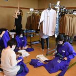 「使えるものはみんなで」　真岡東中、制服など再利用　生徒らボランティア…