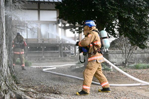 明覚寺で行われた防火・防災訓練