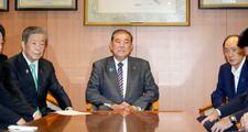 自民、総裁選へ準備加速