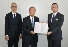 県食品産業協会と県が災害時の協定