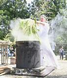 気合一せん「湯立て神事」