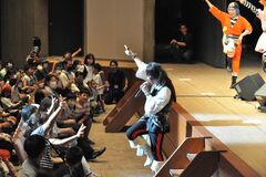 【移動編集局】歌う海賊団ッ！がコンサート　子どもたちが歌とダンス堪能