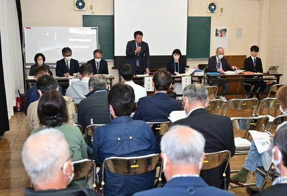 地元住民31人が集まった意見交換会