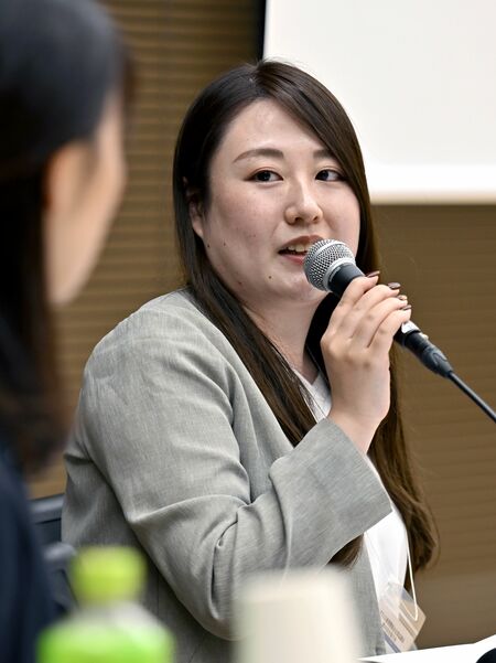 子どもの貧困の実相を伝える報道について話す大貫氏