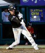 楽５―８ロ（１９日）