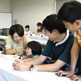 夏休み子ども食堂ににぎわい　壬生のボランティア団体が開催　食事の提供、ゲームスペースも