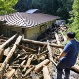線状降水帯発生、栃木県内に大雨　鹿沼、塩谷１時間に110ミリ　住宅浸水や土砂流入、２万5000人に避難指示