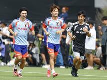 久保、別メニュー調整