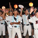 「くろいそ盆踊り」４年ぶりに開催　地元の小中学生ら 夏の風物詩満喫
