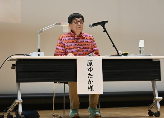 特別ゲストとして講演した「かいけつゾロリ」シリーズの作者原さん