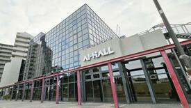 関西小劇場の拠点「アイホール」閉館へ