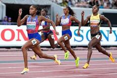 女子やり投げ、日本勢は「全滅」