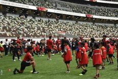 【MUFG】ラグビー決勝戦に5000人を招待!子ども向けラグビー教室な…