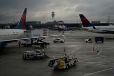 米南部空港で銃乱射計画か