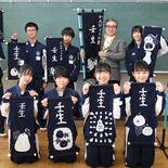 壬生特産かんぴょう題材に　南犬飼中生徒ら、藍染めタペストリー制作　町役…