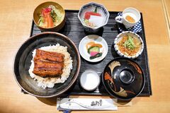 うなぎの土用亭贅沢ランチ