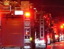 住宅火災で２人死亡、三重・亀山